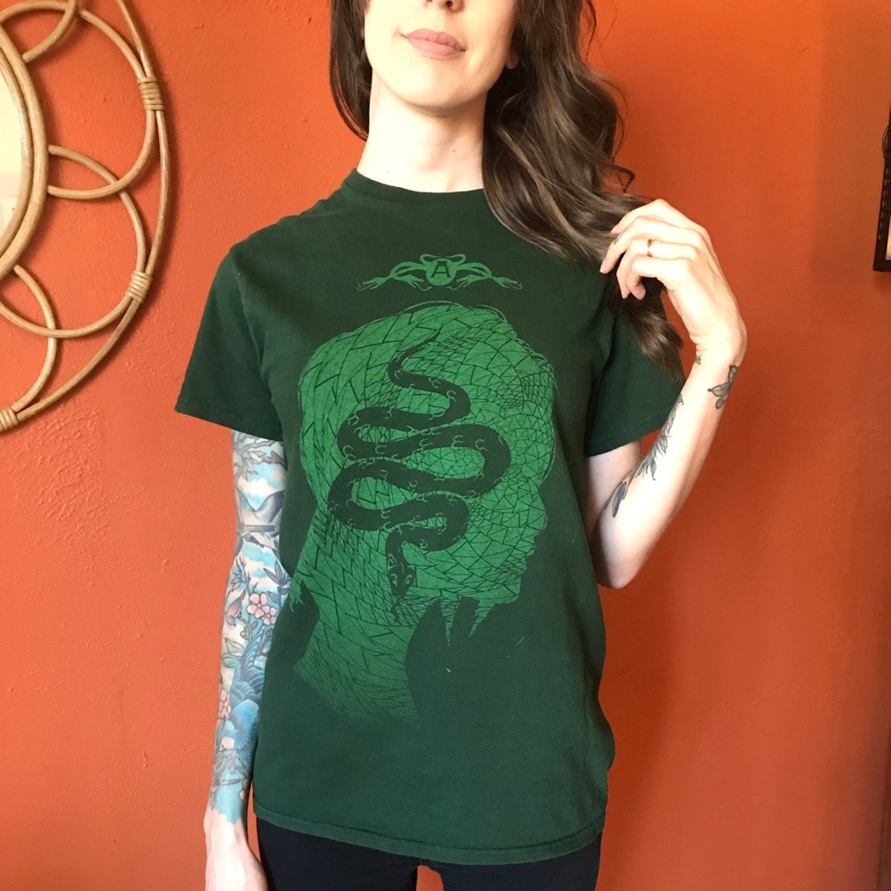 Crimes Of Grindelwald Nagini T-shirt